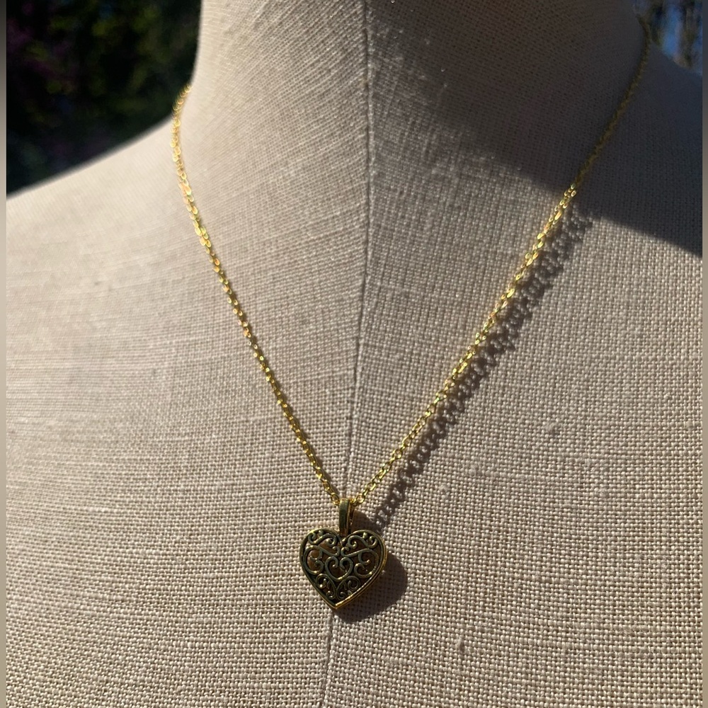 NWT Sterling Silver Plated Chain & Alloy Heart Charm Necklace - Picture 5 of 16